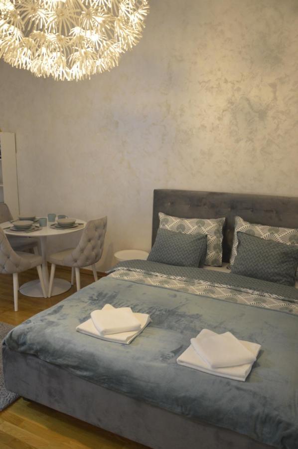 Teodora Lux Apartman Free Privat Parking Novi Sad Exterior foto